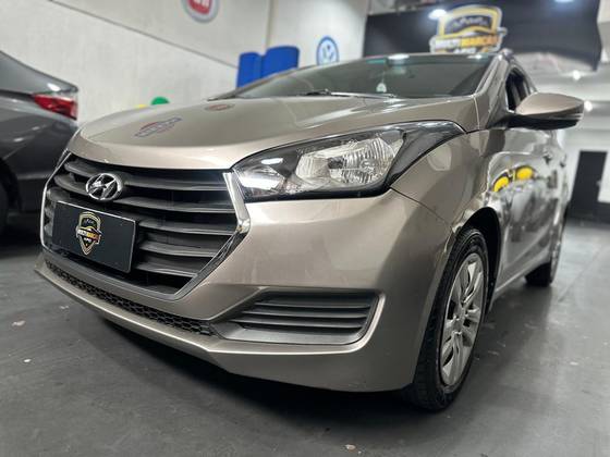 HYUNDAI HB20 1.0 COMFORT PLUS 12V FLEX 4P MANUAL HYUNDAI HB20 1.0 COMFORT PLUS 12V FLEX 4P MANUAL